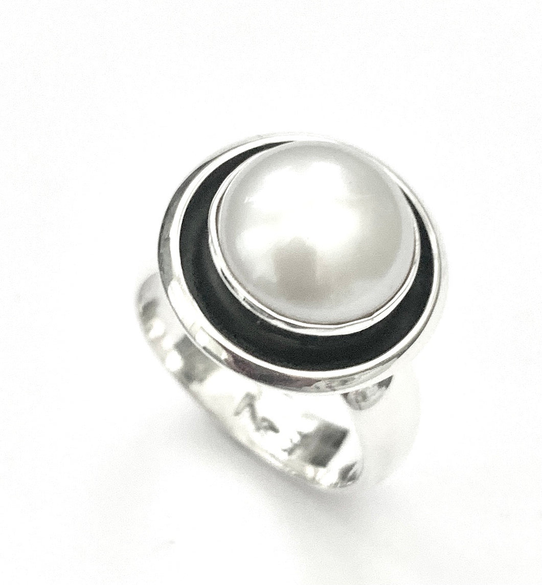 Silver Ring - R979
