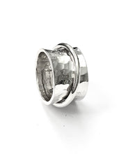 Load image into Gallery viewer, Silver Ring - R7005
