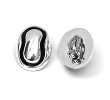 Load image into Gallery viewer, Silver Clip Earrings - A5600
