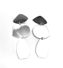 Load image into Gallery viewer, Silver Drops - A8102

