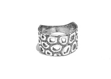 Load image into Gallery viewer, Silver Ring - FAR179
