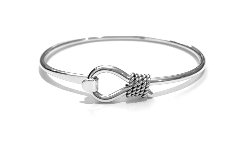 Silver bangle - B5291