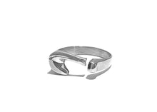 Load image into Gallery viewer, Silver Ring - FAR217
