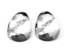 Load image into Gallery viewer, Silver Studs - A8106
