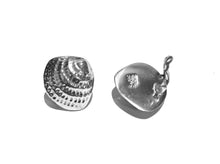 Load image into Gallery viewer, Silver Clip Earrings - A6302
