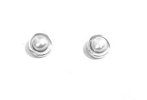 Silver & Pearl Studs - A6477