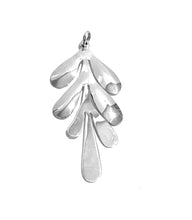 Load image into Gallery viewer, Silver Pendant - D6234
