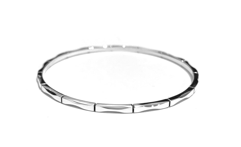 Silver Bangle - B5305