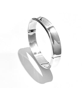 Silver Bangle - B7063