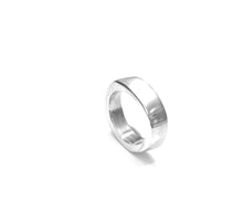 Load image into Gallery viewer, Silver Ring - R511
