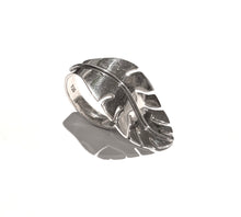 Load image into Gallery viewer, Silver Studs - A1063
