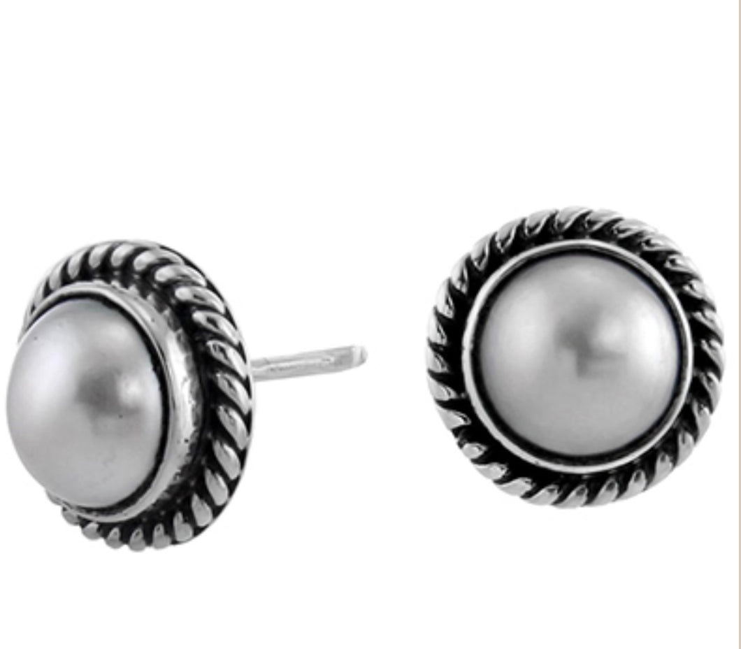 Silver Studs - A5626