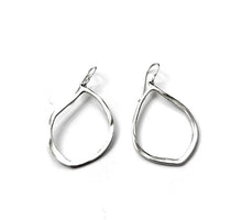 Load image into Gallery viewer, Silver Drops - A8109
