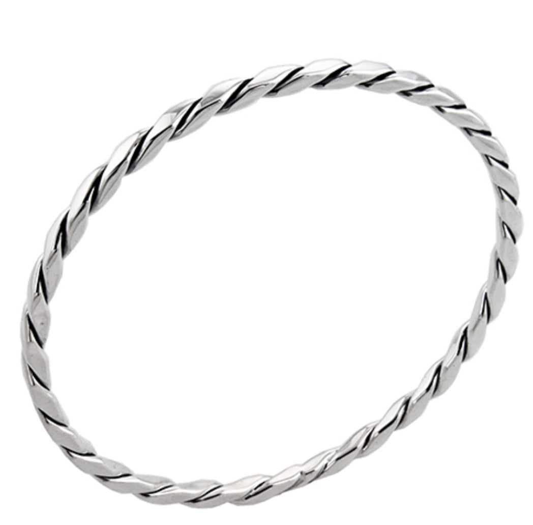 Silver Bangle - B5307