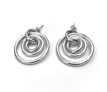 Load image into Gallery viewer, Silver Studs - A1021
