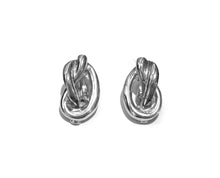 Load image into Gallery viewer, Silver Clip Earrings - A6436
