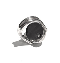 Load image into Gallery viewer, Silver Ring - R969
