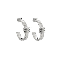 Load image into Gallery viewer, Silver Hoops - A1025
