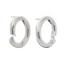 Load image into Gallery viewer, Silver Studs - A1059
