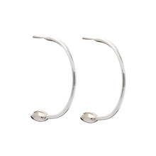 Load image into Gallery viewer, Silver Hoops - A1065
