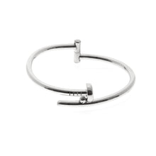 Load image into Gallery viewer, Silver Bangle - B7048
