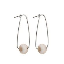 Load image into Gallery viewer, Silver &amp; Pearl Drops - PPA867
