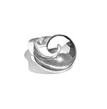 Load image into Gallery viewer, Silver Ring - R693
