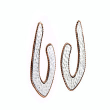 Load image into Gallery viewer, Silver Hoops - AK503
