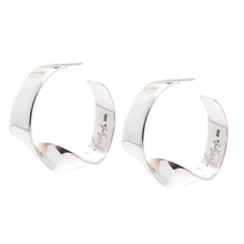 Load image into Gallery viewer, Silver Hoops - A3221
