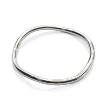 Load image into Gallery viewer, Silver Bangle - B5261
