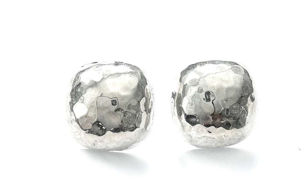 Silver Stud Earrings - A6235
