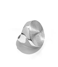 Load image into Gallery viewer, Silver Ring - OKR656
