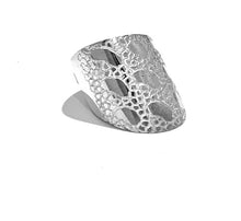 Load image into Gallery viewer, Silver Ring - PPR29
