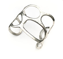 Load image into Gallery viewer, Silver Cuff - B349
