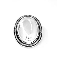Load image into Gallery viewer, Silver Pendant - D268
