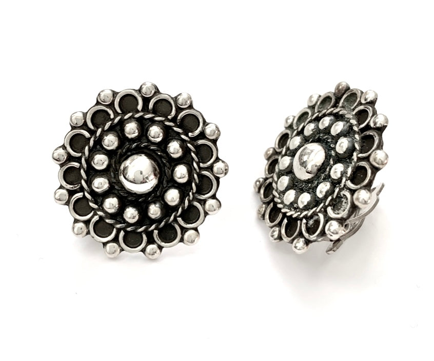 Silver Clip Earrings - A5427