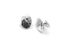 Load image into Gallery viewer, Silver Studs - A5535
