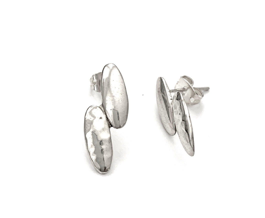 Silver Stud Earrings - FAA615