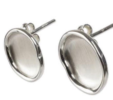 Load image into Gallery viewer, Silver Stud Earrings - A6219
