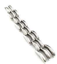 Load image into Gallery viewer, Silver Bracelet - B5065
