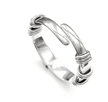 Load image into Gallery viewer, Silver Bangle - B470
