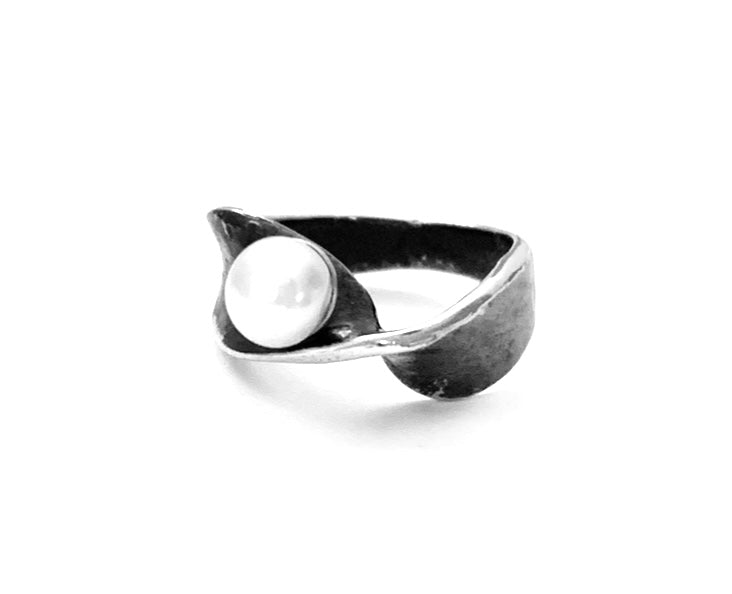 Silver Ring - R946