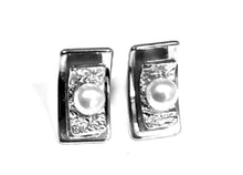Load image into Gallery viewer, Silver Stud Earrings - A9189
