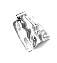 Load image into Gallery viewer, Silver Pendant - D257

