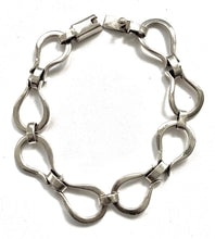 Load image into Gallery viewer, Silver Bracelet - B2153
