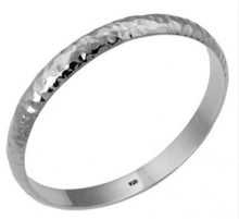 Load image into Gallery viewer, Silver Bangle - B5177

