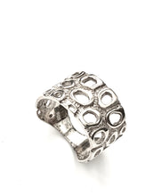 Load image into Gallery viewer, Silver Ring - FAR179
