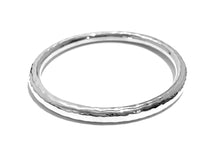 Load image into Gallery viewer, Silver Bangle - B7036
