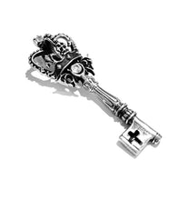Load image into Gallery viewer, Silver Pendant - D5108

