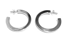 Load image into Gallery viewer, Silver Hoops - PPA799
